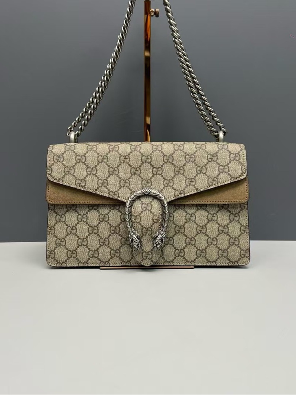Gucci Beige GG Supreme Shoulder Bag with Silver Hardware